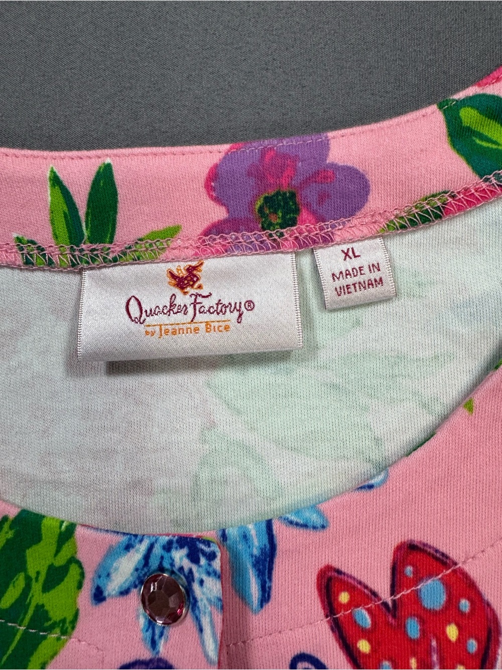 Quacker Factory Pink Floral Butterfly Snap Front Jacket - Picture 3 of 7